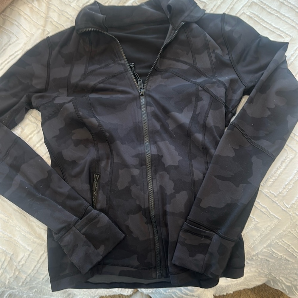 Lululemon camo define jacket